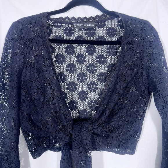 Betsey Johnson Black Lace Front Tie  Top - Picture 2 of 5